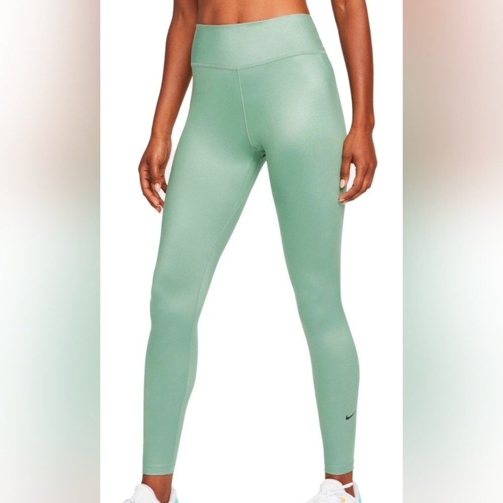 Nike High-Rise Mint Green Leggings